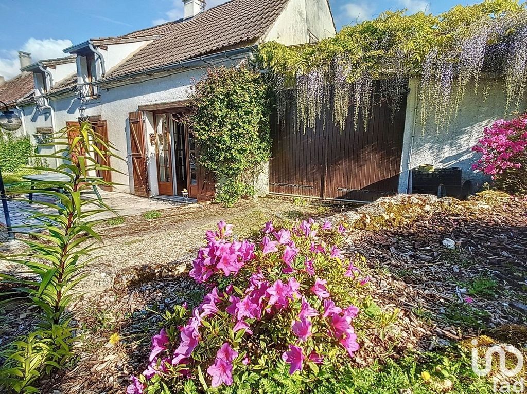 Achat maison à vendre 3 chambres 102 m² - Montargis