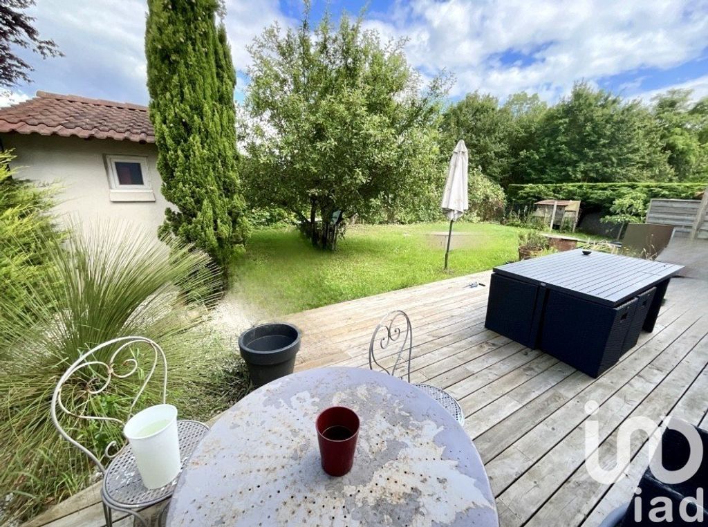 Achat maison à vendre 5 chambres 141 m² - Breuillet