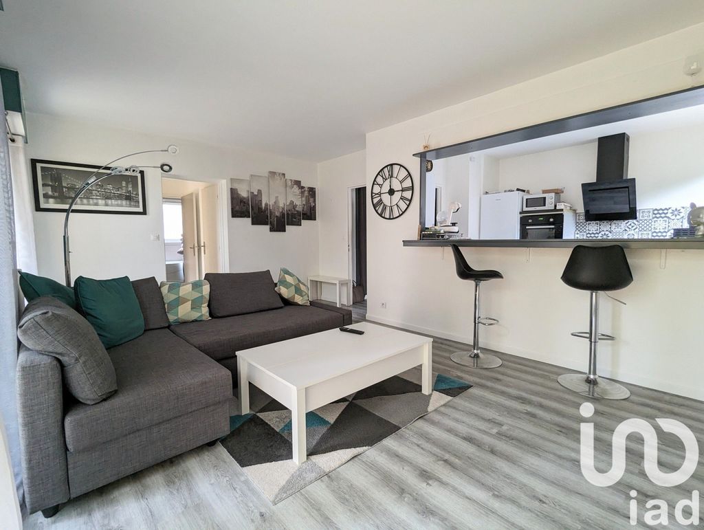 Achat appartement à vendre 2 pièces 54 m² - Maurepas