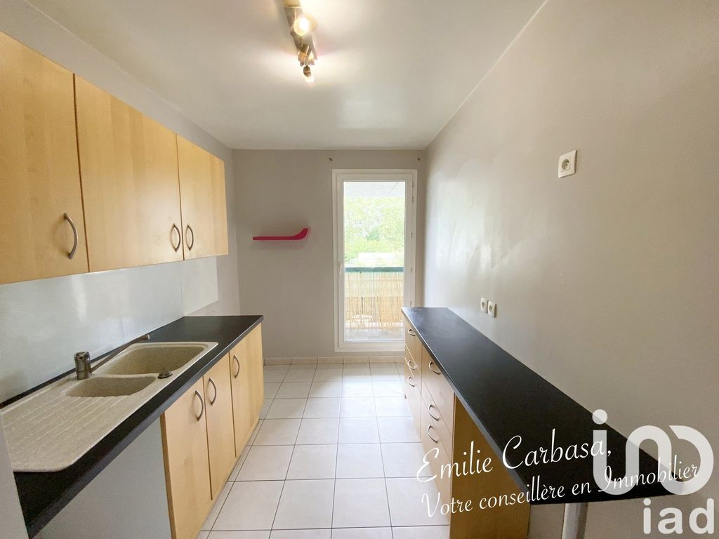 Achat appartement à vendre 3 pièces 60 m² - Évry