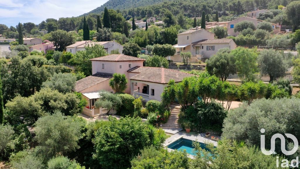 Achat maison à vendre 4 chambres 176 m² - Toulon
