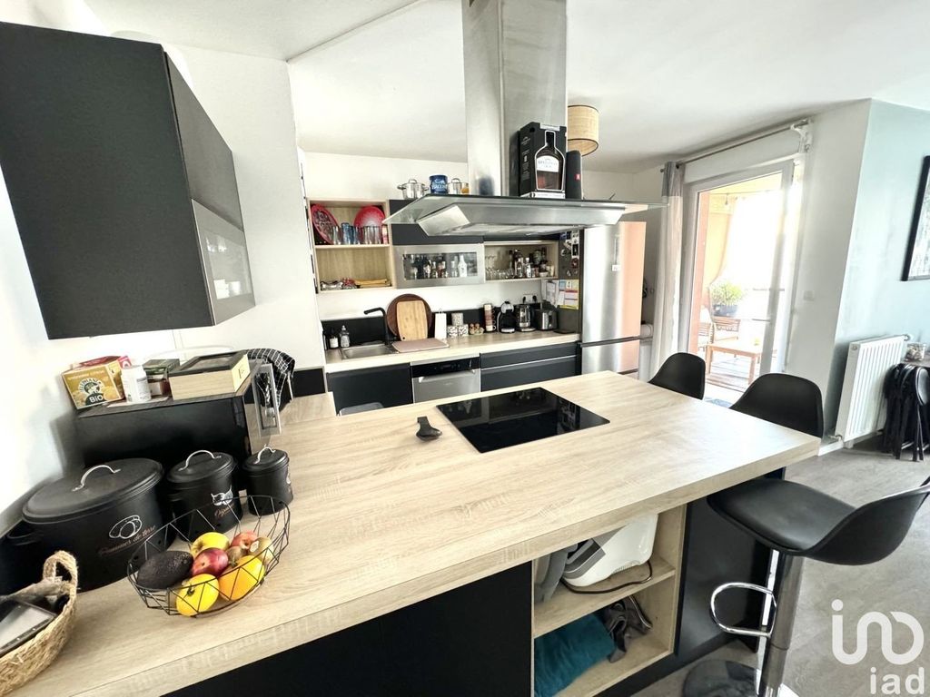 Achat appartement à vendre 3 pièces 65 m² - Évry