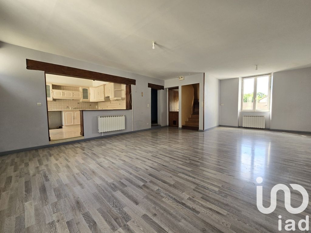 Achat maison à vendre 3 chambres 190 m² - Les Trois-Moutiers