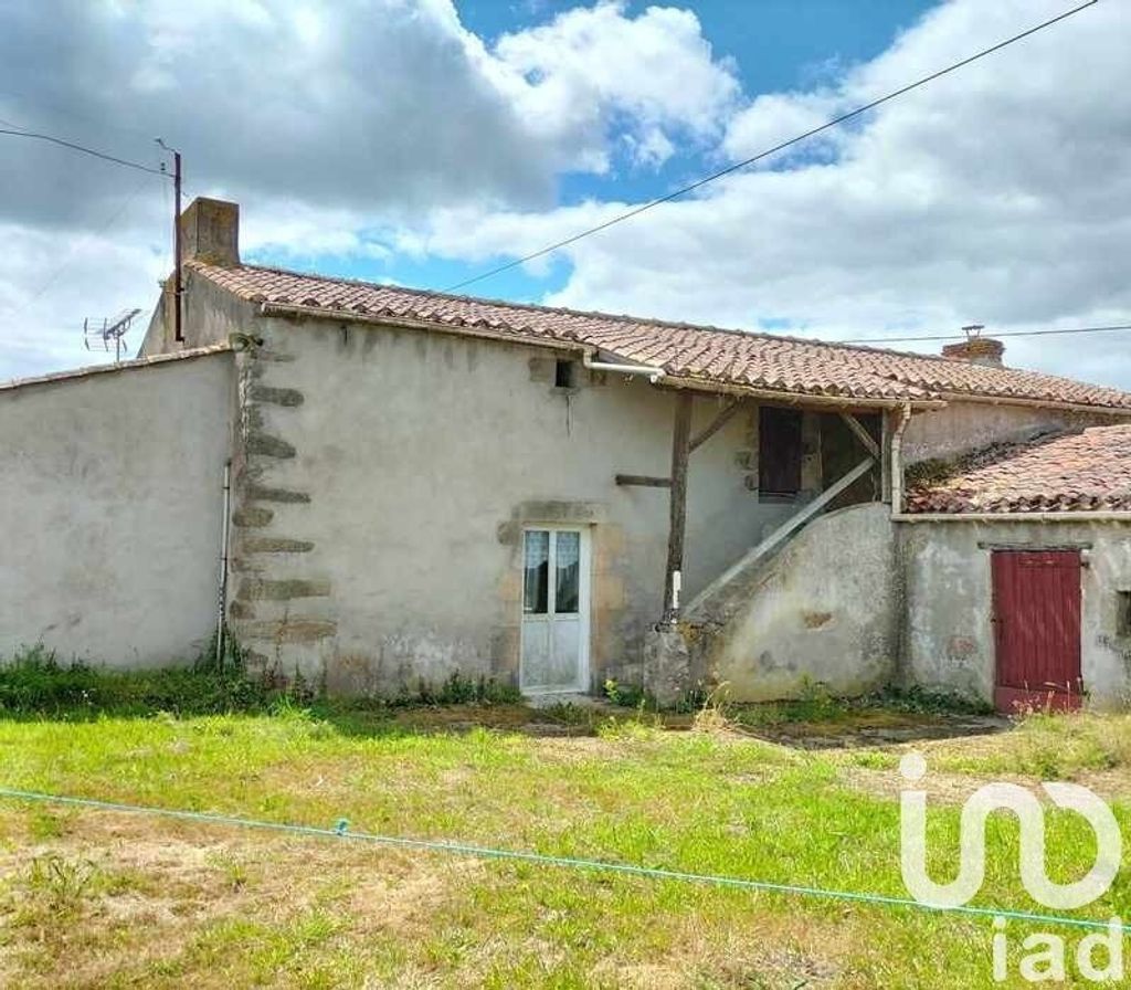 Achat maison à vendre 2 chambres 65 m² - Saint-Étienne-du-Bois