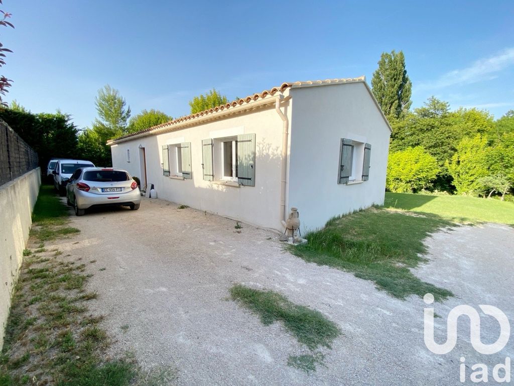 Achat maison à vendre 4 chambres 128 m² - Mormoiron