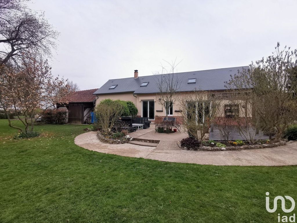 Achat maison à vendre 3 chambres 140 m² - Lyons-la-Forêt