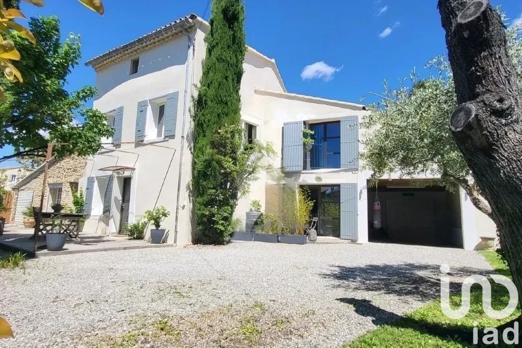 Achat maison à vendre 4 chambres 245 m² - Modène