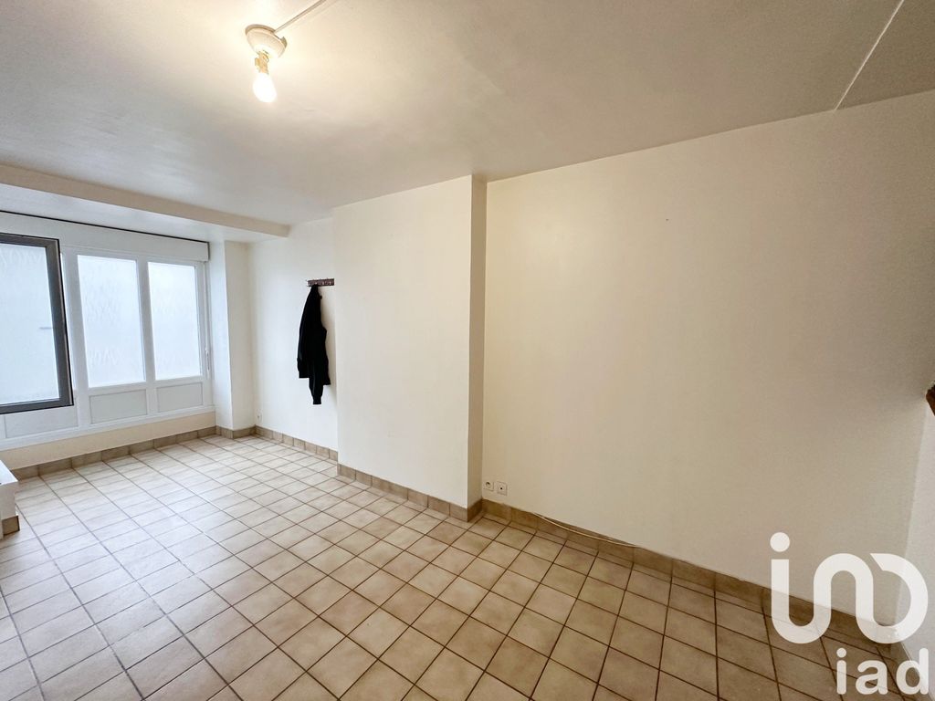 Achat maison à vendre 2 chambres 66 m² - Noyal-sous-Bazouges