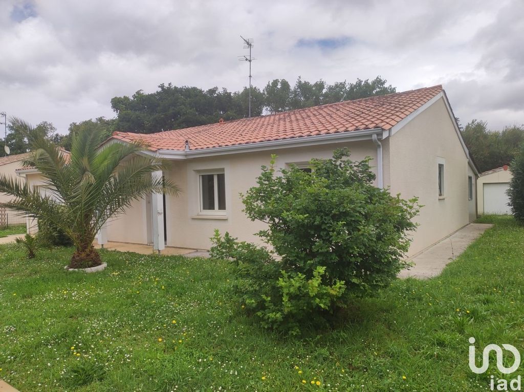 Achat maison à vendre 4 chambres 120 m² - Ambarès-et-Lagrave