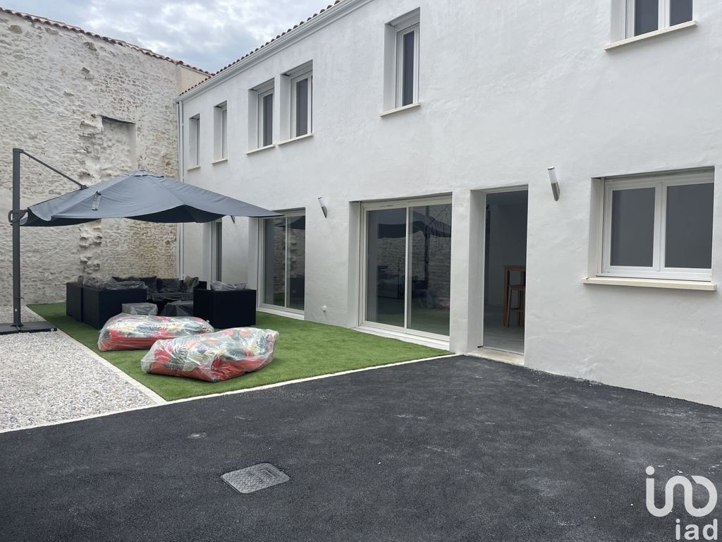 Achat maison à vendre 4 chambres 145 m² - Saujon