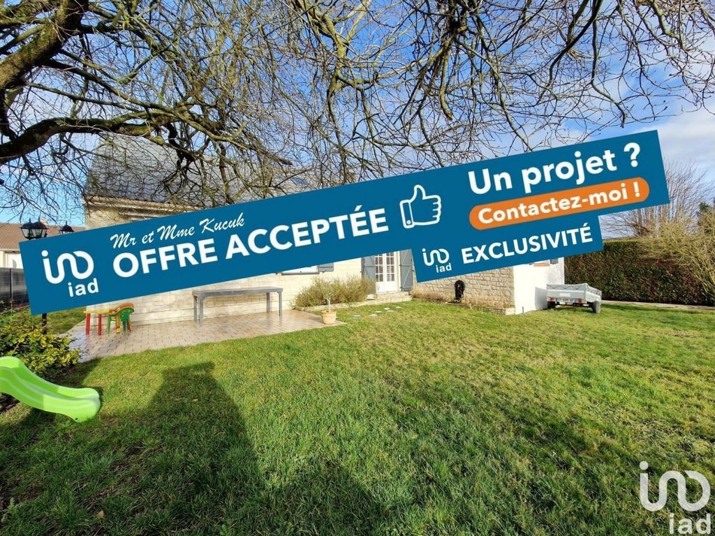 Achat maison à vendre 4 chambres 110 m² - Saint-Benoît-sur-Loire