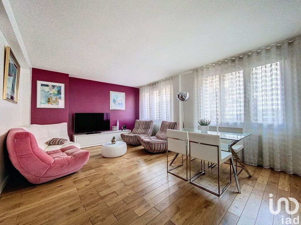 Achat appartement à vendre 5 pièces 104 m² - Saint-Maur-des-Fossés