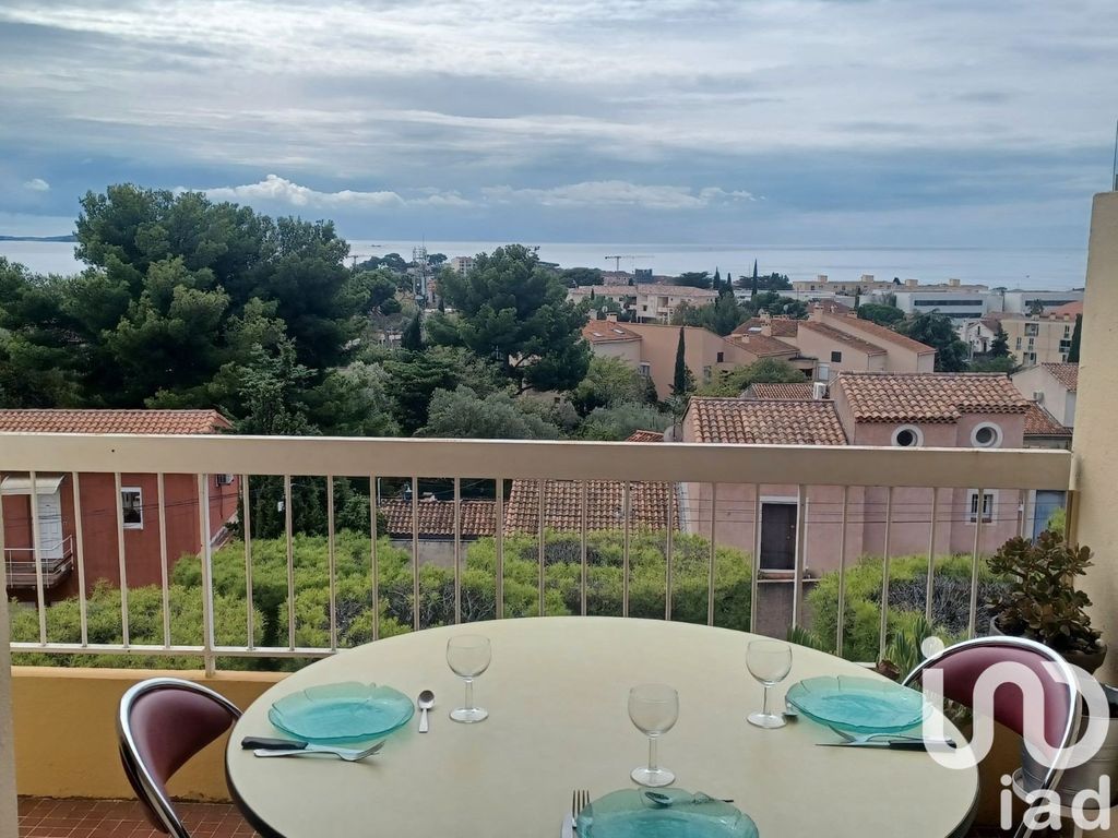 Achat appartement à vendre 3 pièces 67 m² - Bandol