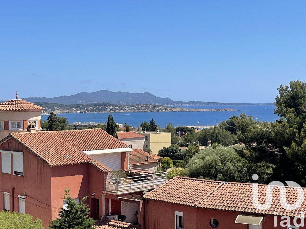 Achat appartement à vendre 3 pièces 67 m² - Bandol