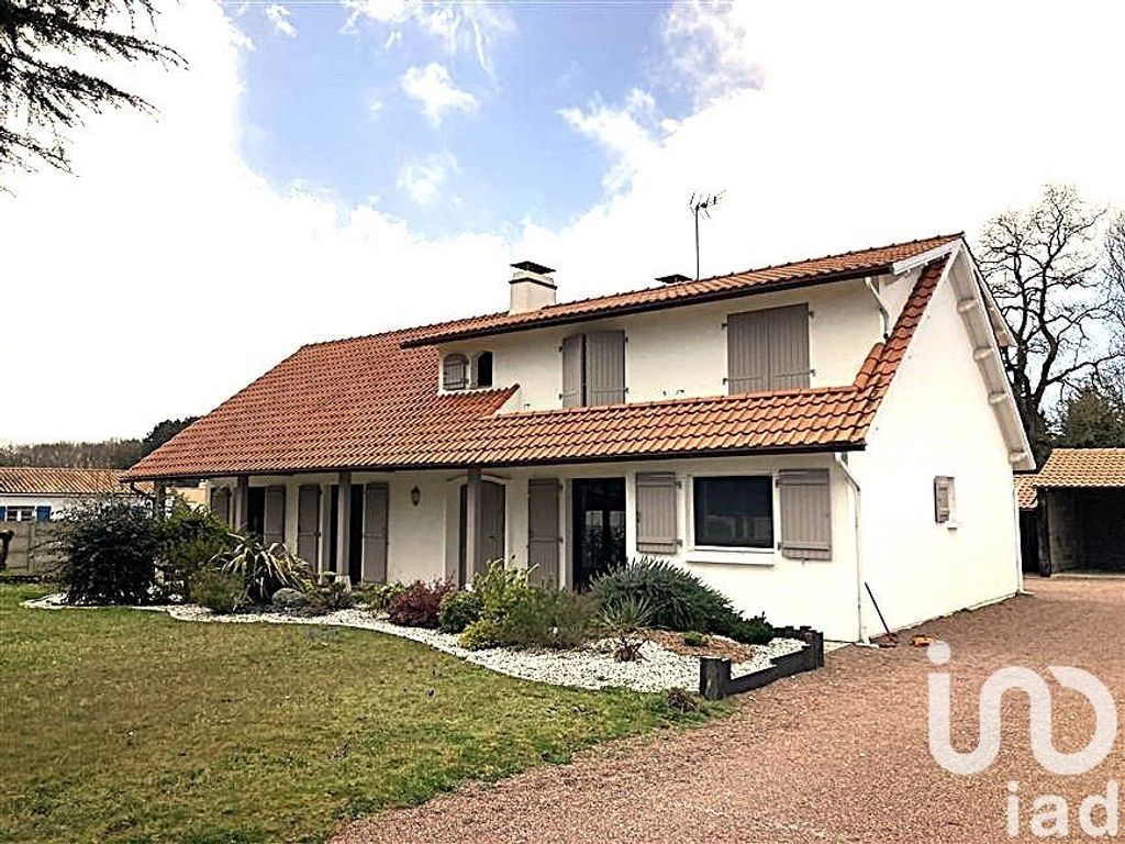 Achat maison à vendre 4 chambres 174 m² - Challans