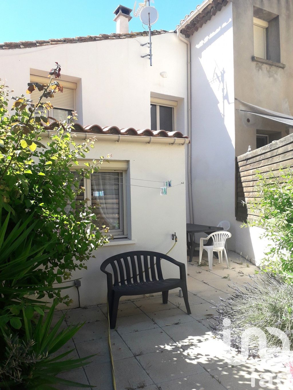 Achat maison à vendre 2 chambres 70 m² - Roquefort-des-Corbières