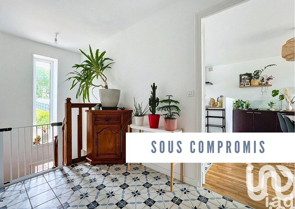 Achat maison à vendre 3 chambres 86 m² - Loudéac