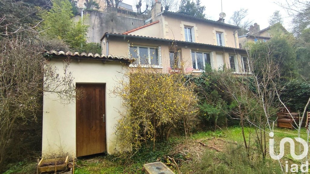 Achat maison à vendre 2 chambres 86 m² - Poitiers