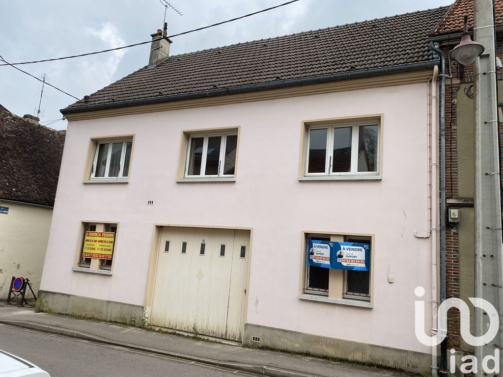 Achat maison à vendre 4 chambres 103 m² - Sézanne