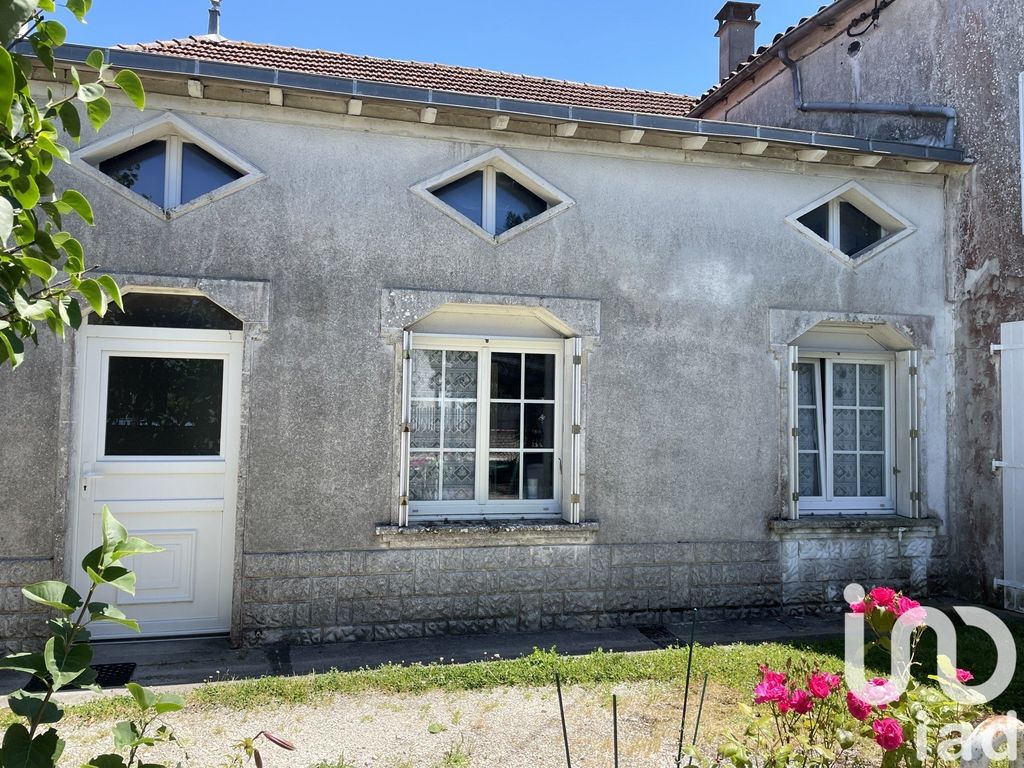 Achat maison 3 chambre(s) - Jarnac-Champagne