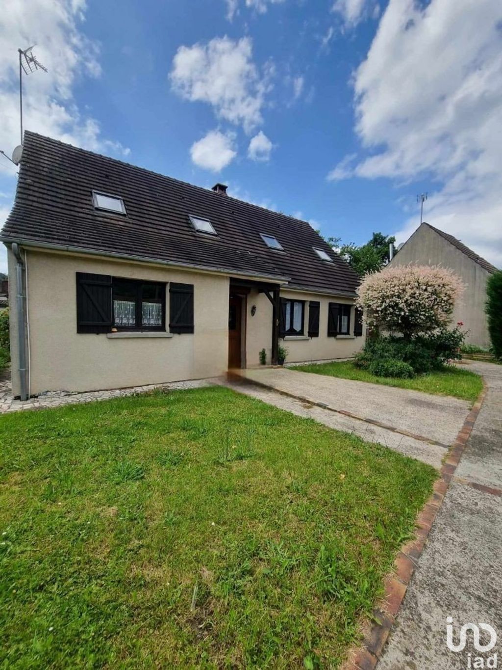 Achat maison à vendre 5 chambres 160 m² - Laigneville