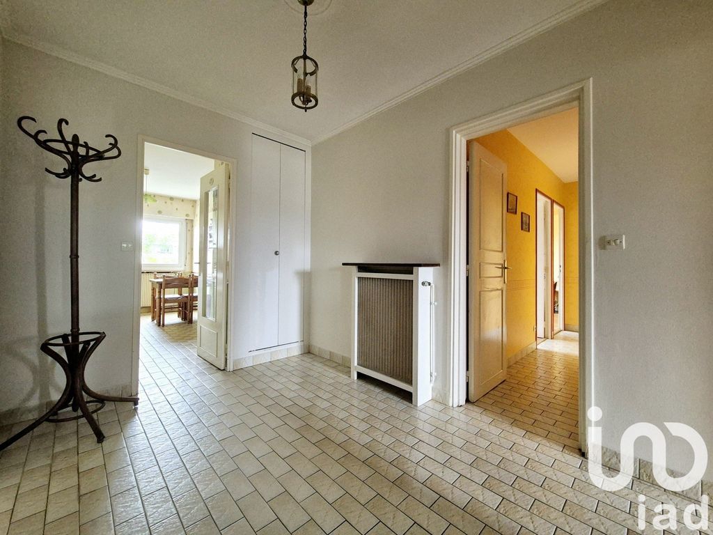 Achat appartement à vendre 5 pièces 98 m² - Saint-Pierre-des-Corps