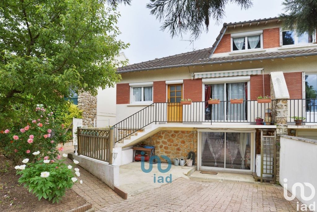 Achat maison à vendre 5 chambres 119 m² - Corbeil-Essonnes