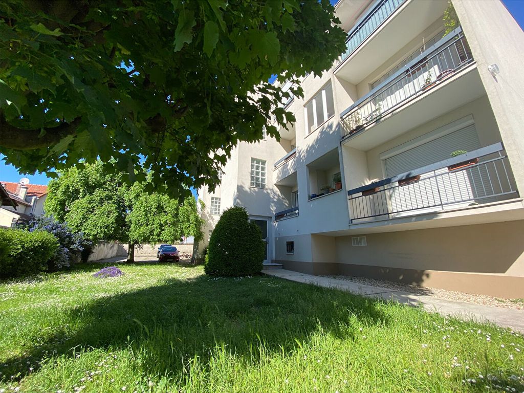 Achat appartement à vendre 3 pièces 69 m² - Montreuil