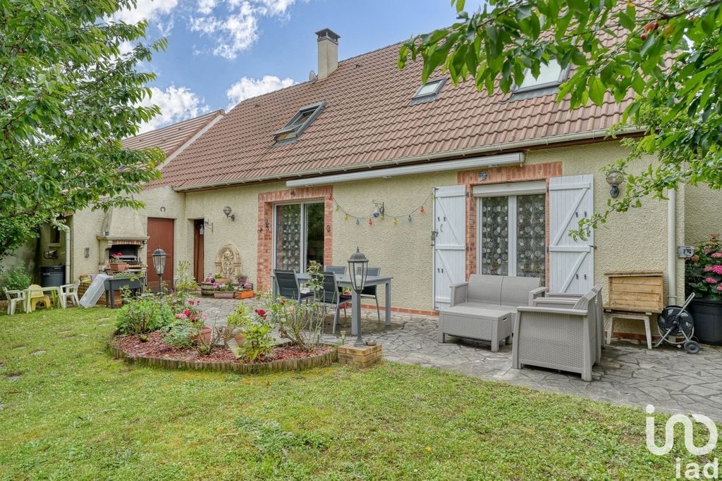 Achat maison à vendre 4 chambres 127 m² - Pontault-Combault