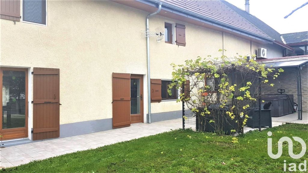 Achat maison à vendre 4 chambres 169 m² - Étercy