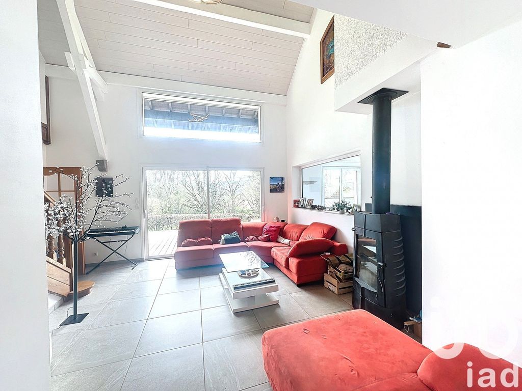 Achat maison à vendre 5 chambres 167 m² - Allinges