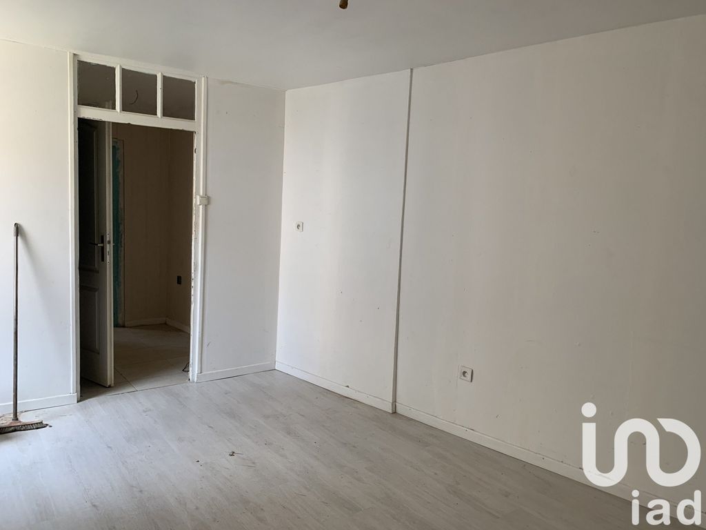 Achat maison à vendre 2 chambres 78 m² - Montmoreau