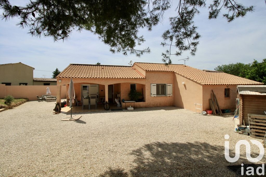 Achat maison à vendre 4 chambres 125 m² - Saint-Zacharie