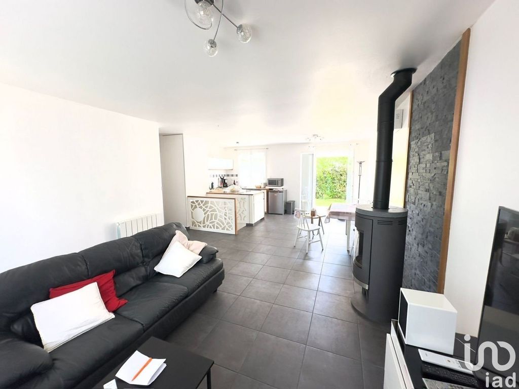 Achat maison 3 chambre(s) - Saint-Maurice-Montcouronne