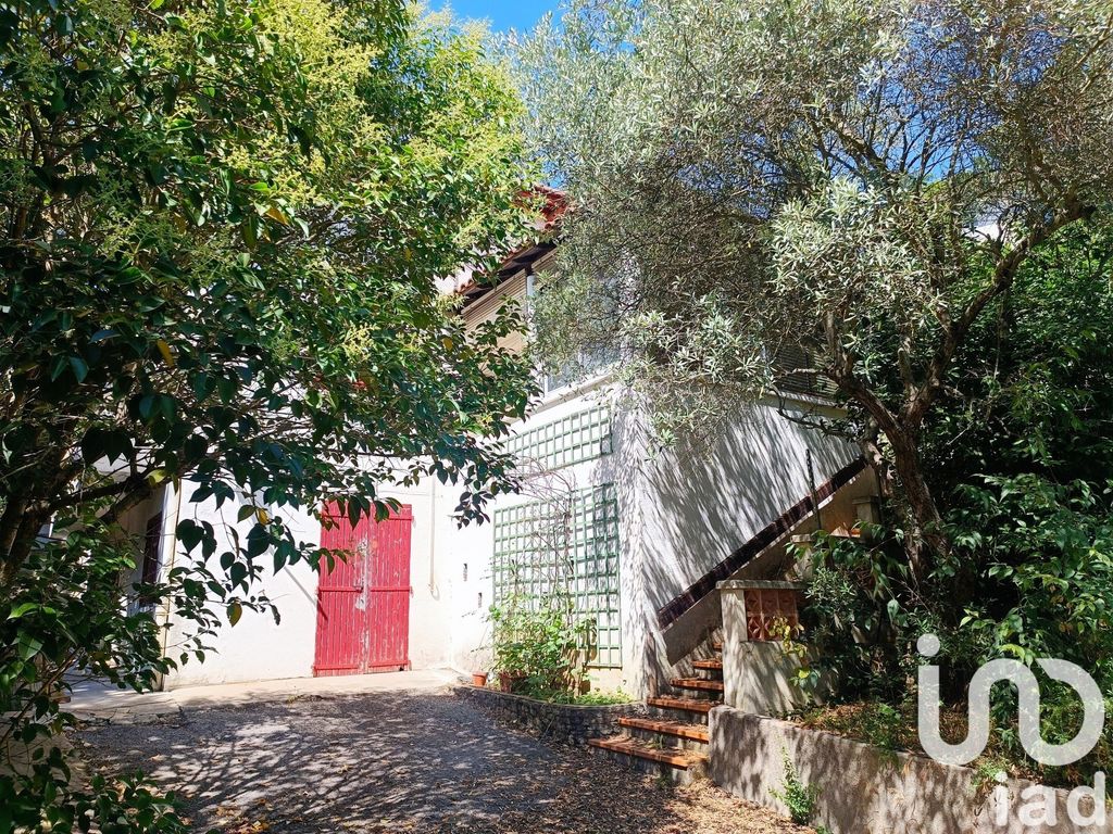 Achat maison à vendre 4 chambres 120 m² - Aix-en-Provence