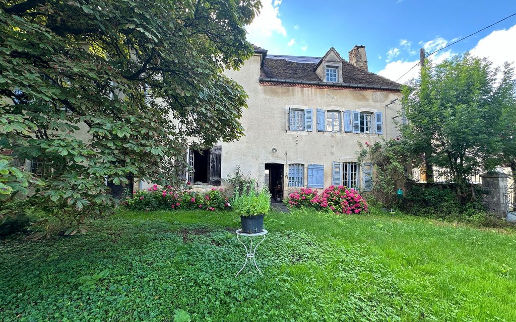 Achat maison à vendre 6 chambres 310 m² - La Loye