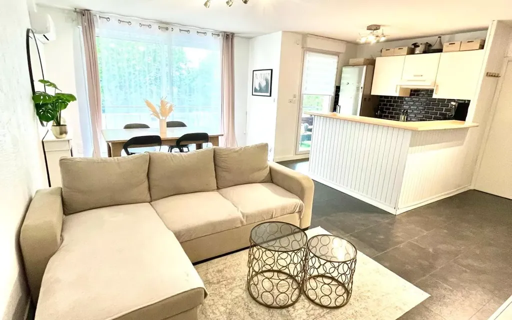 Achat appartement à vendre 3 pièces 61 m² - Cugnaux