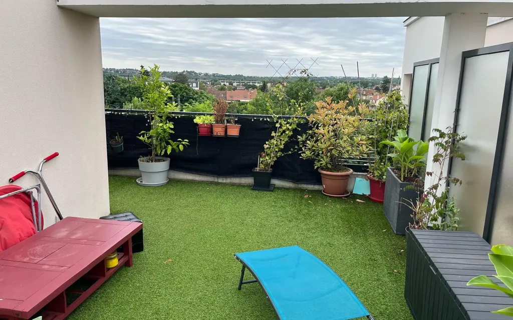 Achat appartement à vendre 4 pièces 78 m² - Vaires-sur-Marne