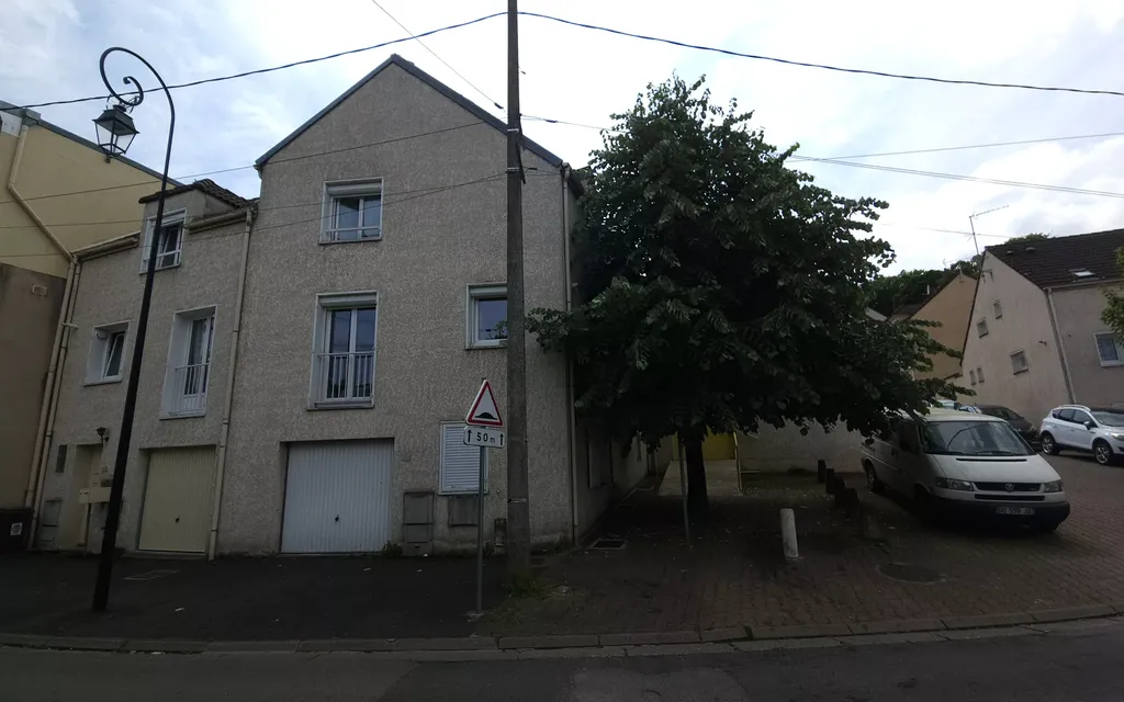 Achat maison à vendre 4 chambres 92 m² - Vaujours