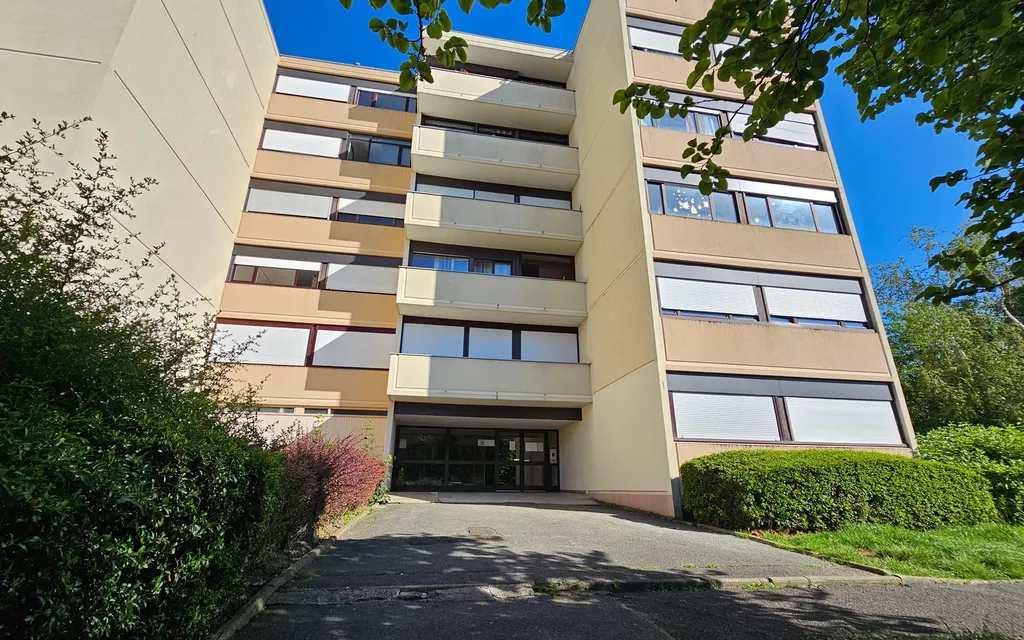 Achat appartement à vendre 4 pièces 82 m² - Chennevières-sur-Marne