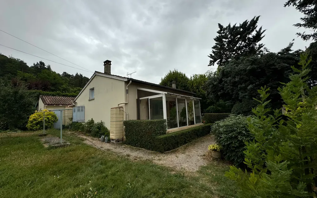 Achat maison à vendre 2 chambres 96 m² - Riez