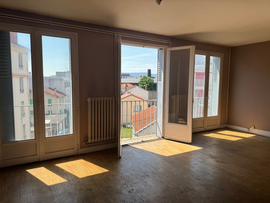 Achat appartement à vendre 4 pièces 67 m² - Clermont-Ferrand