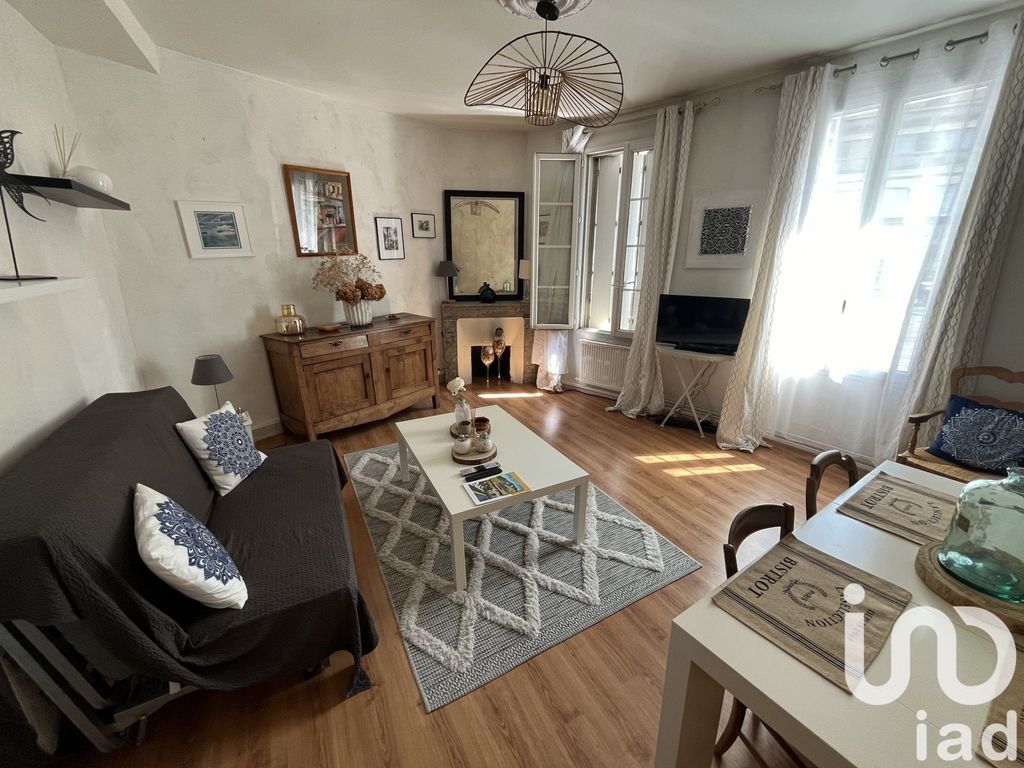 Achat maison à vendre 2 chambres 93 m² - Angoulême