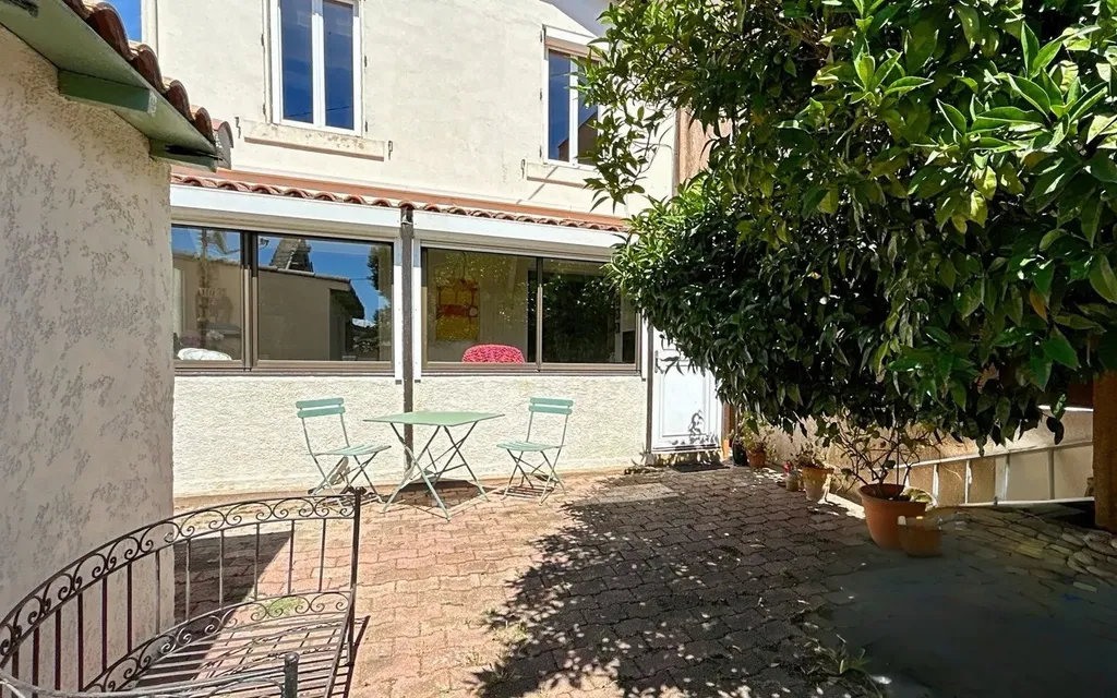 Achat maison à vendre 2 chambres 66 m² - Béziers