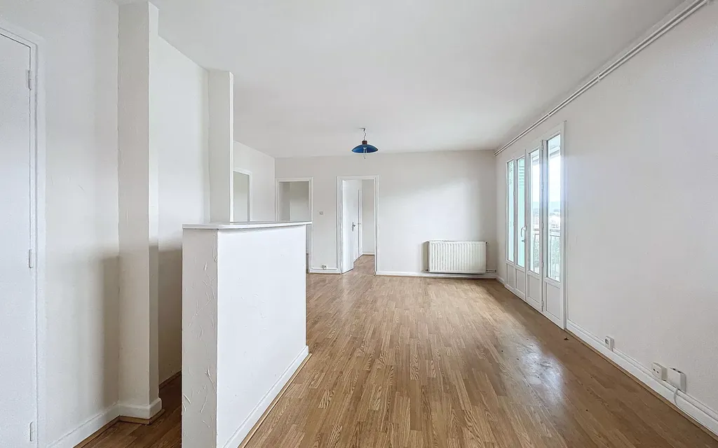 Achat appartement à vendre 4 pièces 68 m² - Valence