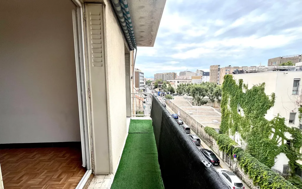 Achat appartement à vendre 3 pièces 54 m² - Marseille 5ème arrondissement