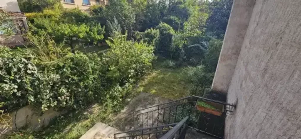 Achat appartement à vendre 5 pièces 136 m² - Aix-en-Provence