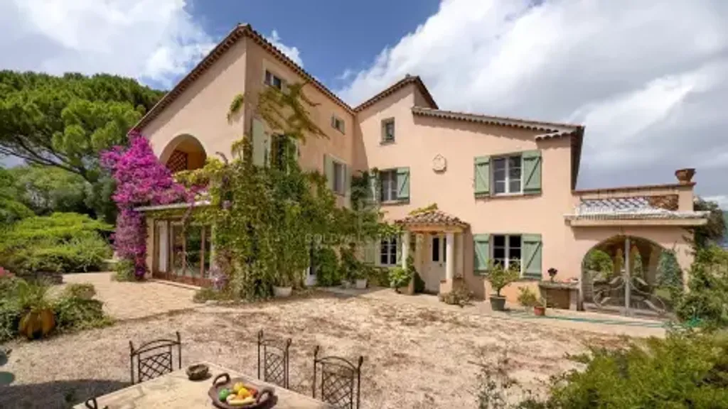 Achat maison à vendre 4 chambres 415 m² - Mougins