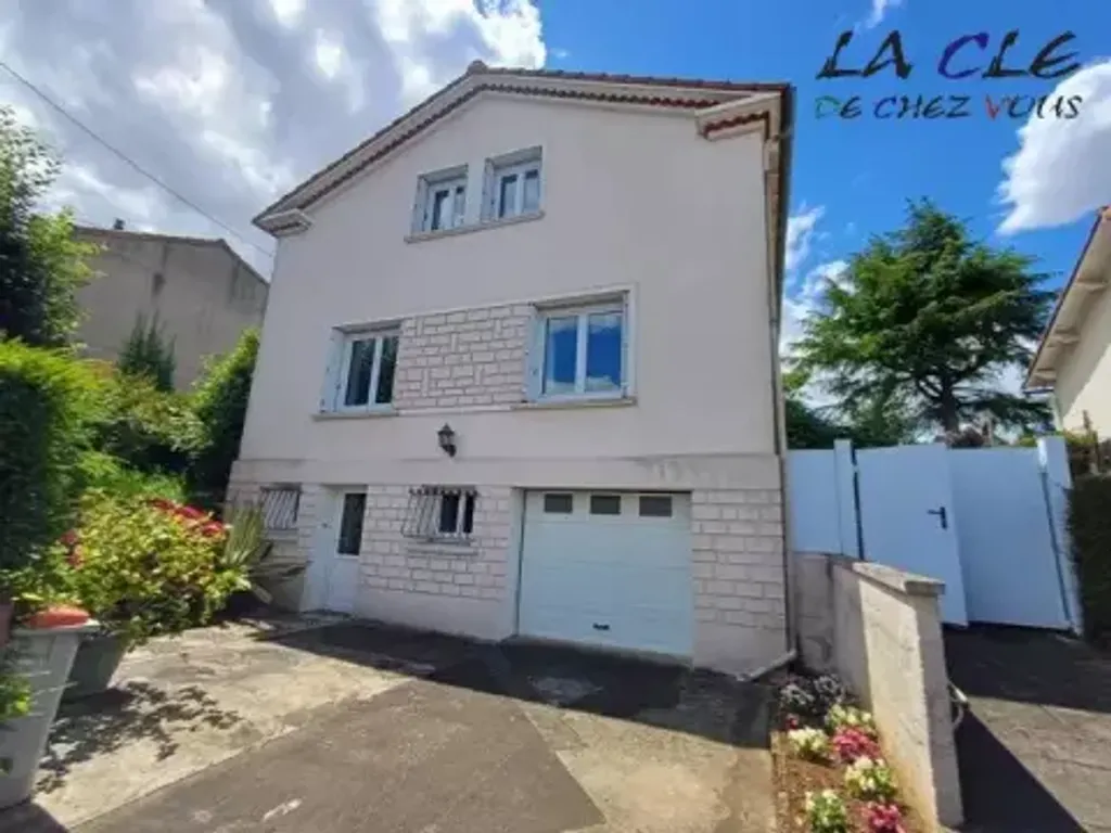 Achat maison à vendre 3 chambres 127 m² - Niort