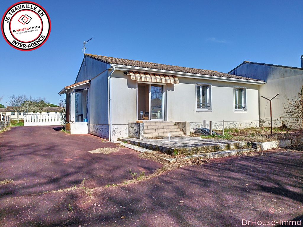 Achat maison à vendre 4 chambres 84 m² - Saint-Ciers-sur-Gironde